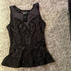 Mesh Yoke Sleeveless top